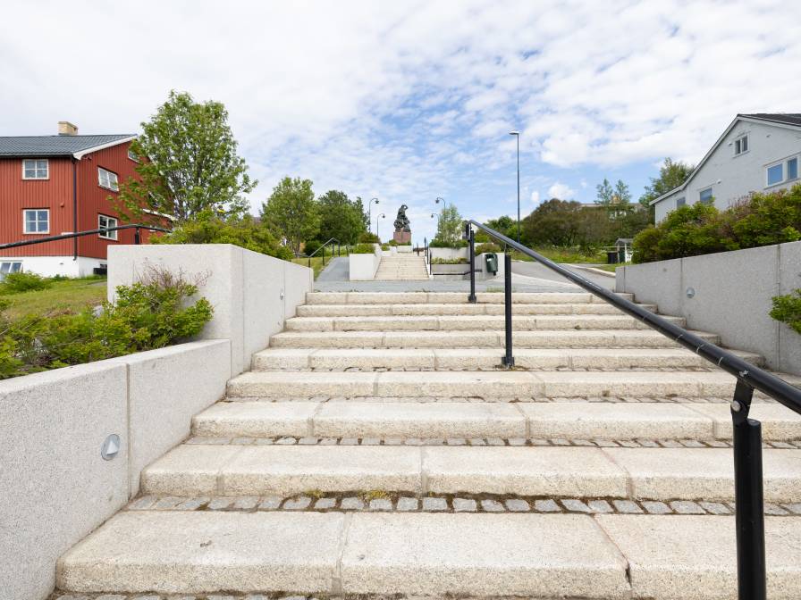 Innvandrermonumentet-Kulturløypa-Voice Of Norway-Vadsø Næringsforening